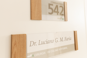 Consultório Dr. Luciano Faria